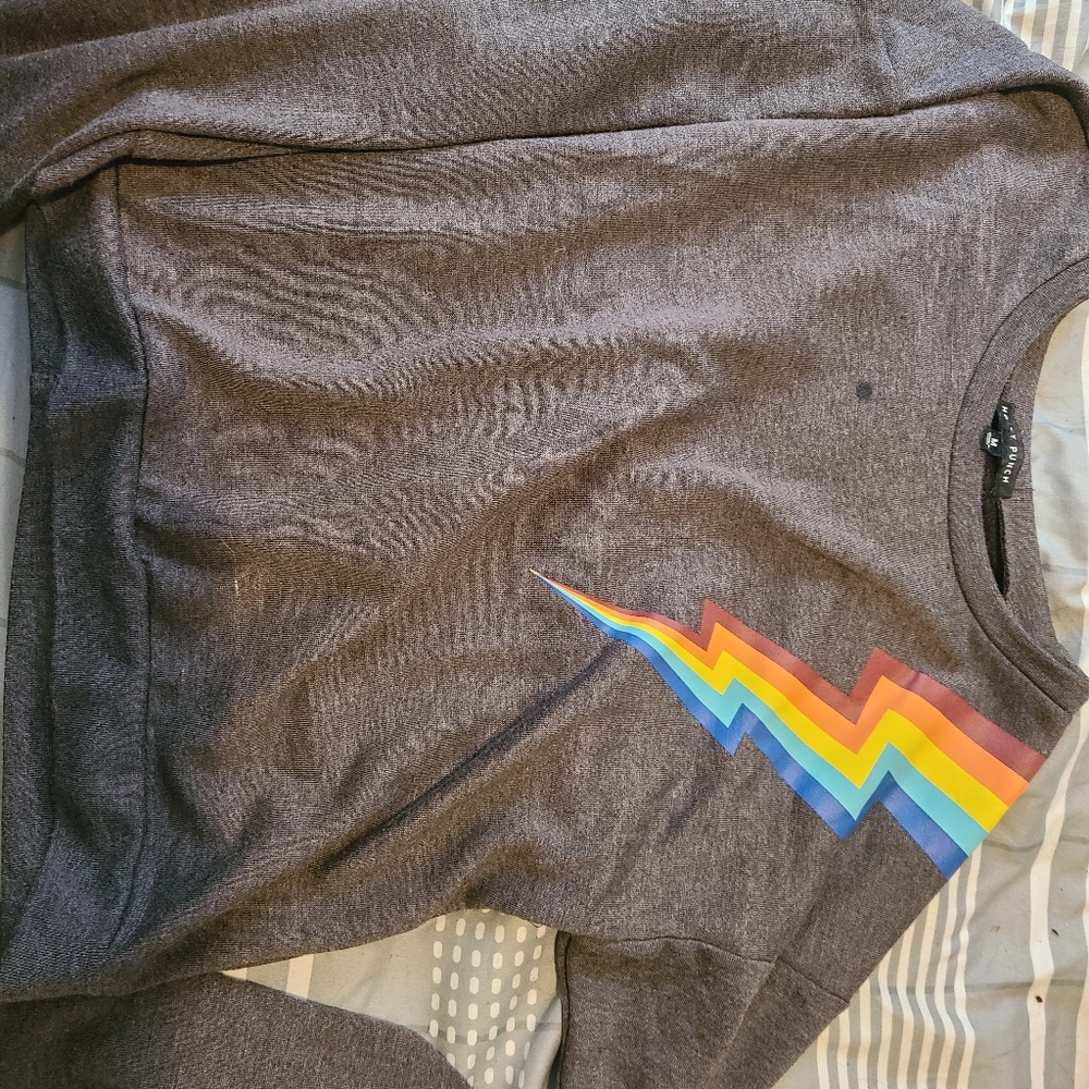 Honey Punch brand sweater